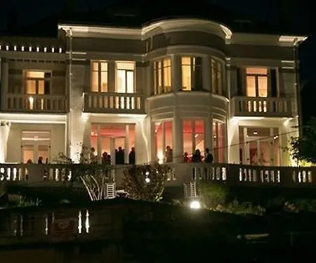 Fani Guest house 2*